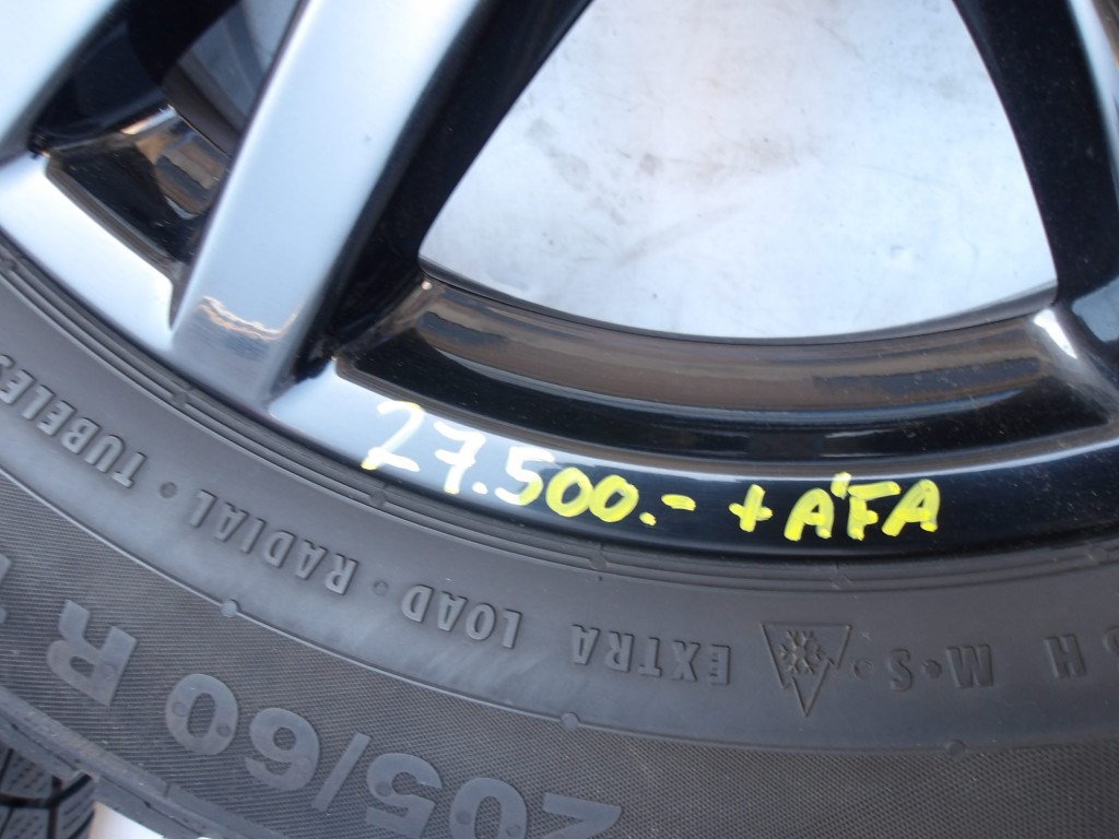 (ÁR/DB)[GYÁRI HASZNÁLT] BMW KERÉKSZETT &quot;Double Spoke 473&quot; + CONTINENTAL - CONTIWINTERCONTACT TS830P SSR téli gumi ('*'; RSC) | 205/60R16 96H | DOT 1719 5.83MM | 2-ES F45+LCI / F46+LCI |  (7Jx16 ET:52) | 36 11 6855082  4. kép